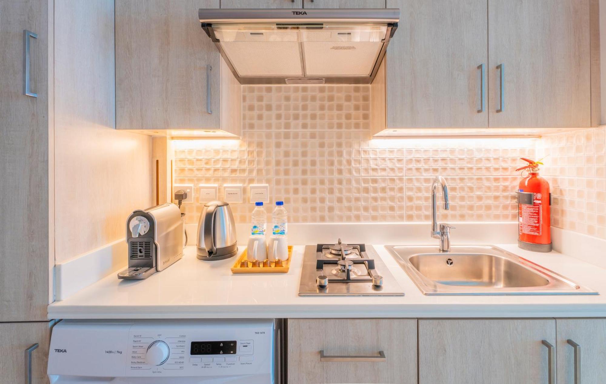 Studio With Pool And Private Beach Access On Palm Jumeirah Dubai Ngoại thất bức ảnh